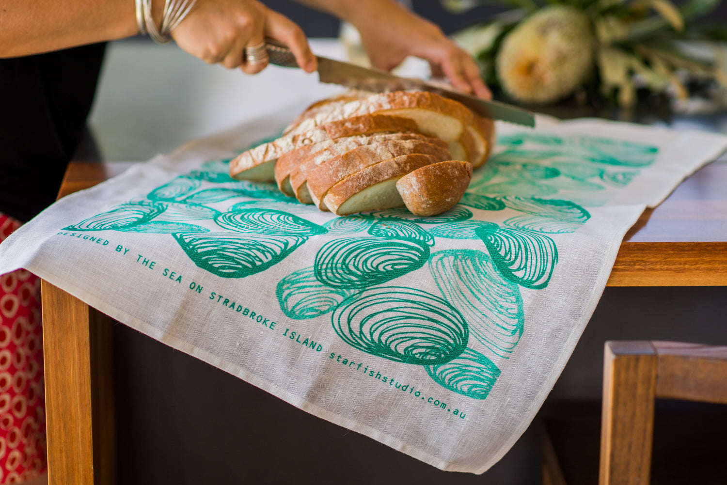 LINEN TEA TOWELS