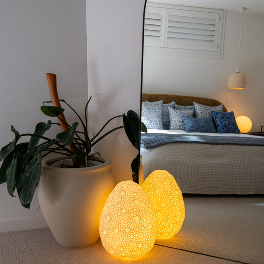Dotted Oval Lamp